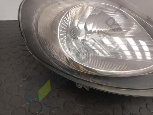 MK1 VAUXHALL VIVARO Right Headlamp