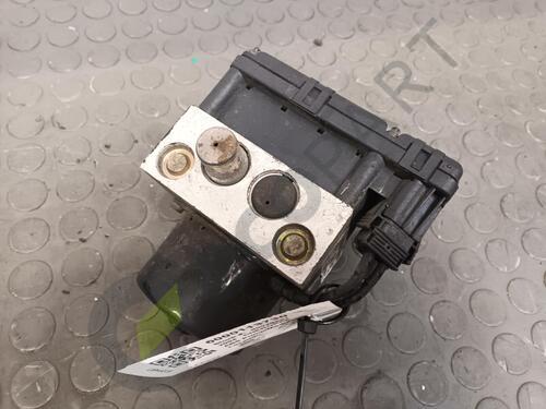 2.4 PETROL JEEP CHEROKEE ABS Pump/Modulator