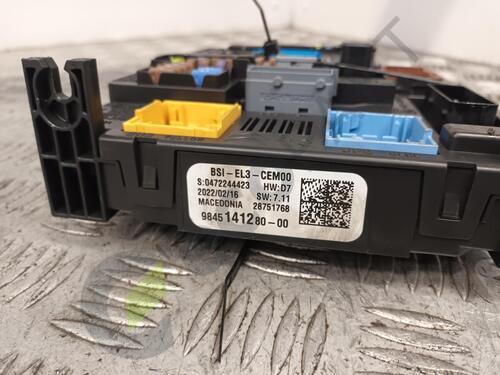 MK3 VAUXHALL VIVARO ECU