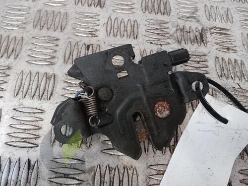 MK3 TOYOTA AVENSIS Bonnet Latch