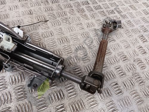 VOLKSWAGEN GOLF R MK7 Steering Column