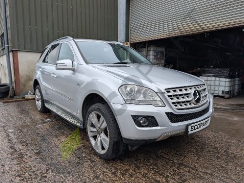 MERCEDES M-CLASS ML350 W164 FL Electric Window Switch Front Right Side