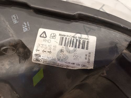 FORD FIESTA MK7 B299 Headlight Headlamp Right Side