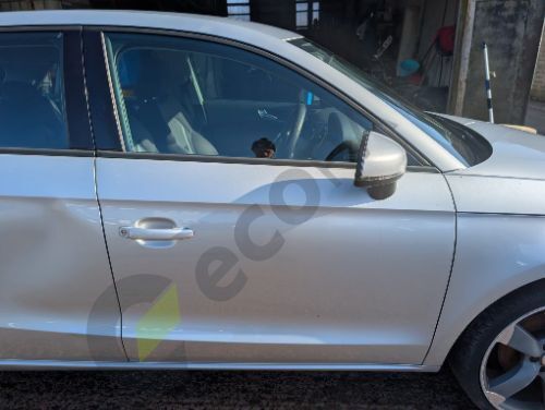 AUDI A1 SPORTBACK TDI SPORT MK1 (8X) Door Bare Front Right Side