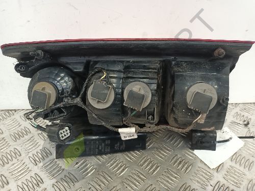 CHRYSLER GRAND VOYAGER MK5 RT Rear Tail Light Outer Left Side