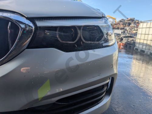 BMW 5 SERIES MK7 G31 Headlight Headlamp Left Side