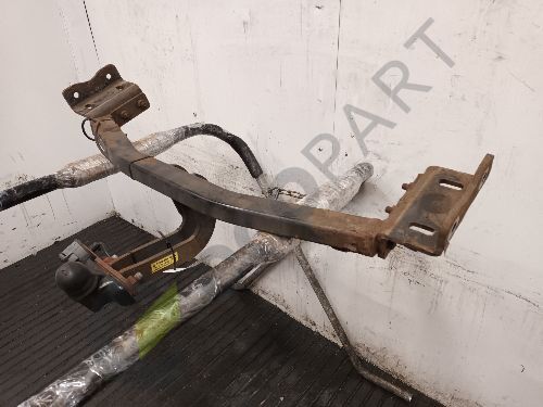 HYUNDAI IX35 MK2 FL LM Towbar With Wiring