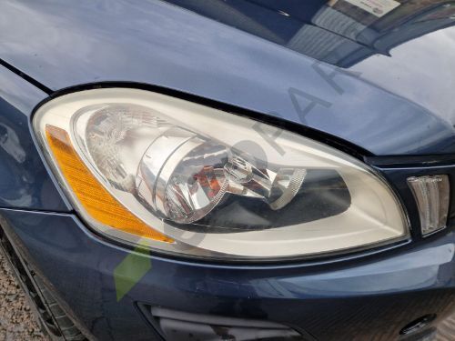 VOLVO XC60 MK1 (156) Headlight Headlamp Right Side
