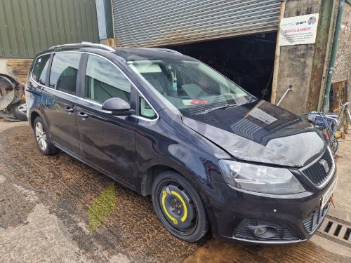 SEAT ALHAMBRA MK2 7N Door Window Rear Right Side